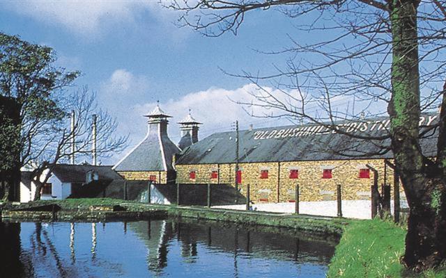 Finn Maccools Public House & Guest Inn Bushmills Bagian luar foto